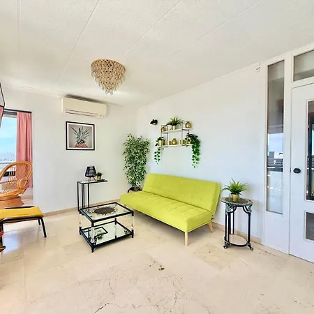 Apartment Parque Europa Levante R182 *